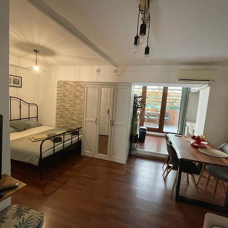 Apartma Ella Koper Zewnętrze zdjęcie